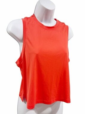 Lululemon Sculpt Cropped Tank size 8